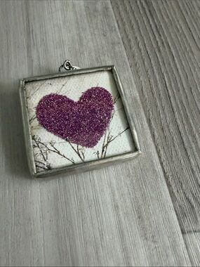 Jewel Kade Glitter Heart Square Pendant - Pink Heart